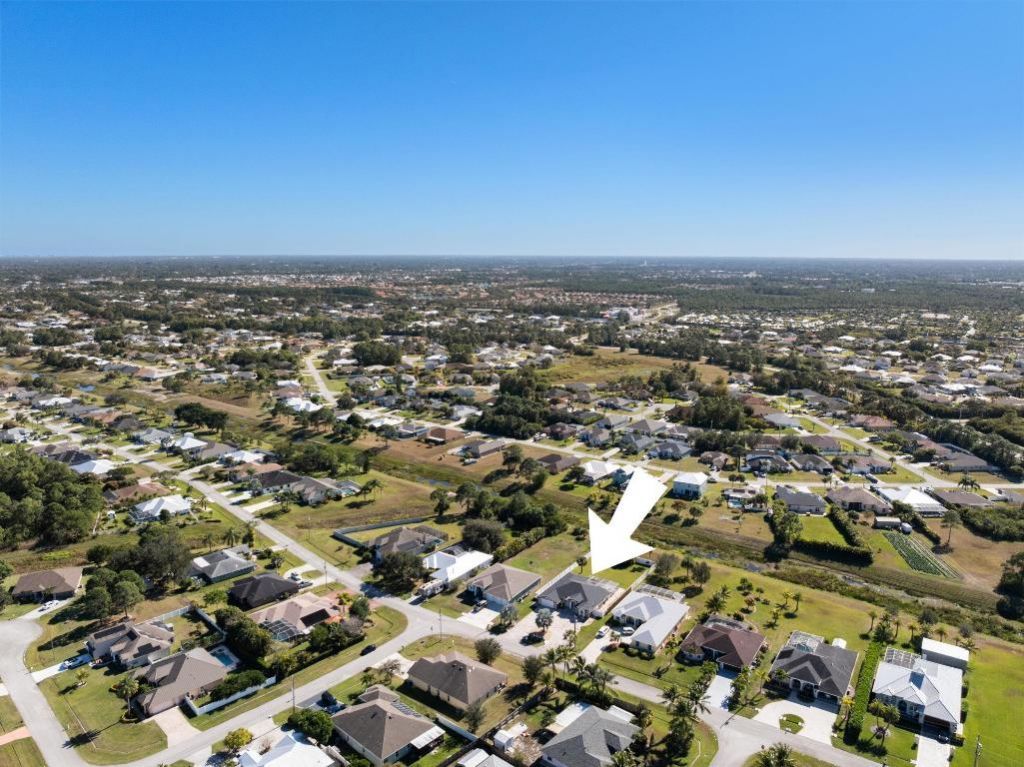 6024 NW Favian Avenue, Port Saint Lucie, FL 34986 Photo