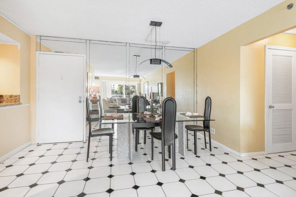 3301 S Ocean Boulevard, Unit 201, Highland Beach, FL 33487 Photo