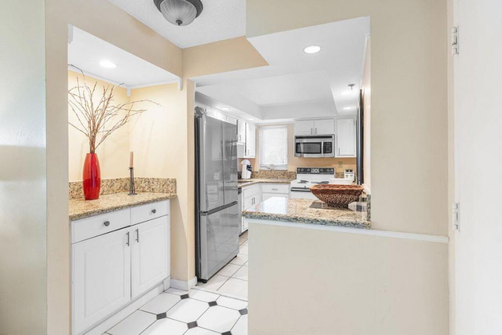 3301 S Ocean Boulevard, Unit 201, Highland Beach, FL 33487 Photo