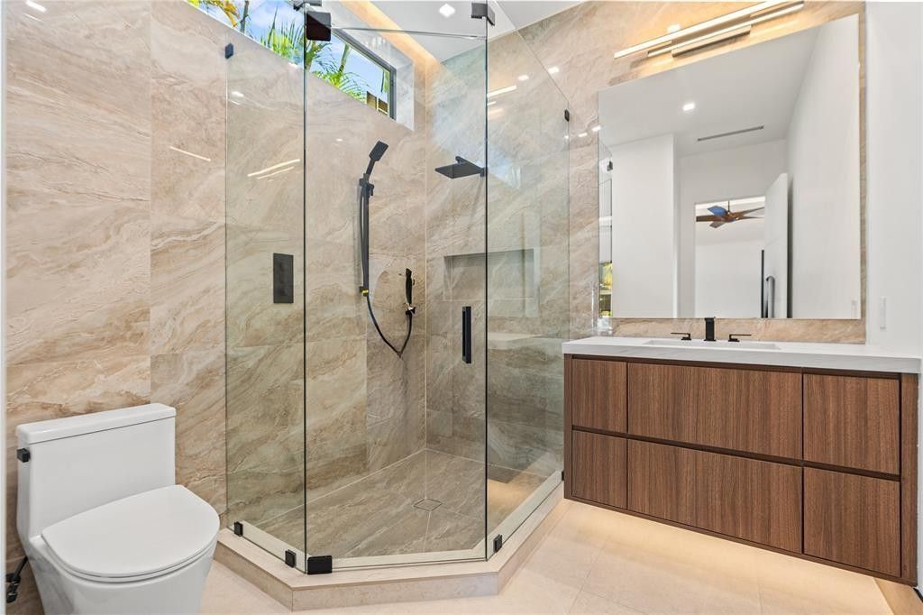 2441 NE 48th Ct, Lighthouse Point, FL 33064 Photo