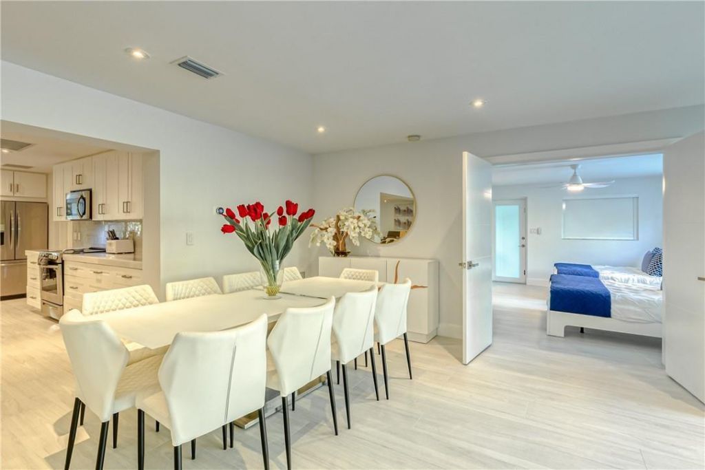 1800 SE Admirals Way, Fort Lauderdale, FL 33316 Photo