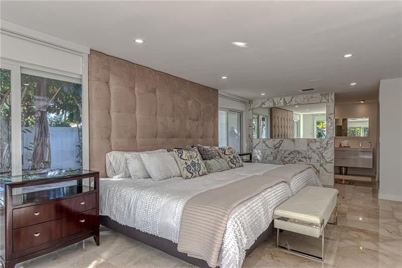 1800 SE Admirals Way, Fort Lauderdale, FL 33316 Photo