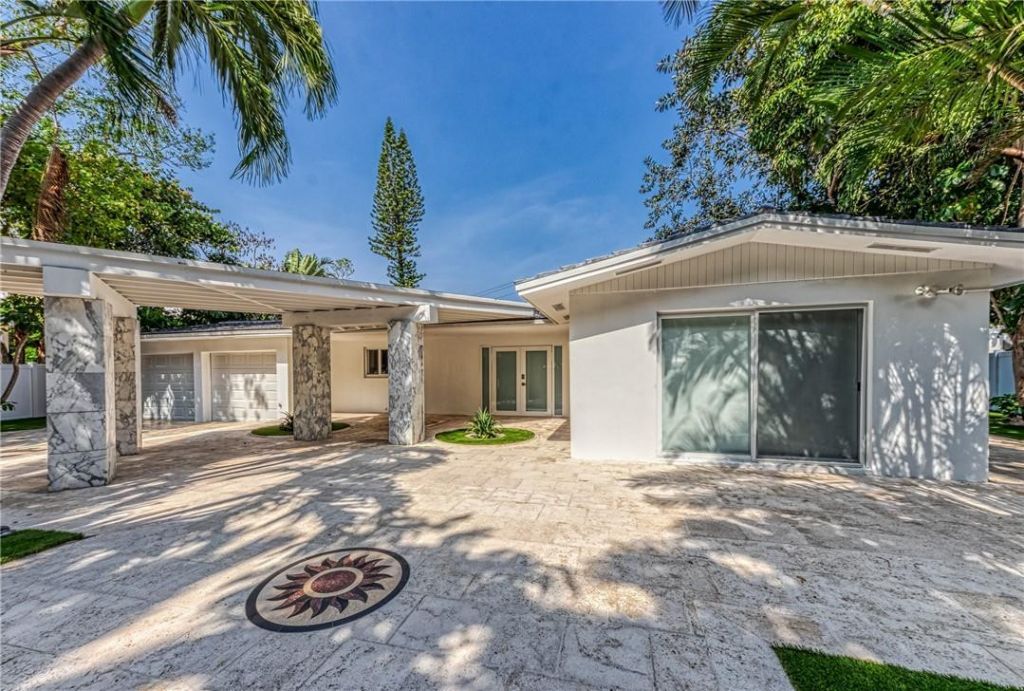 1800 SE Admirals Way, Fort Lauderdale, FL 33316 Photo