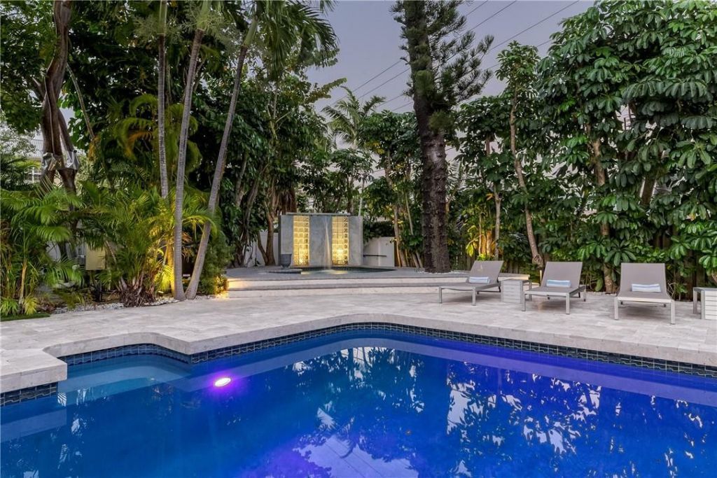 1800 SE Admirals Way, Fort Lauderdale, FL 33316 Photo