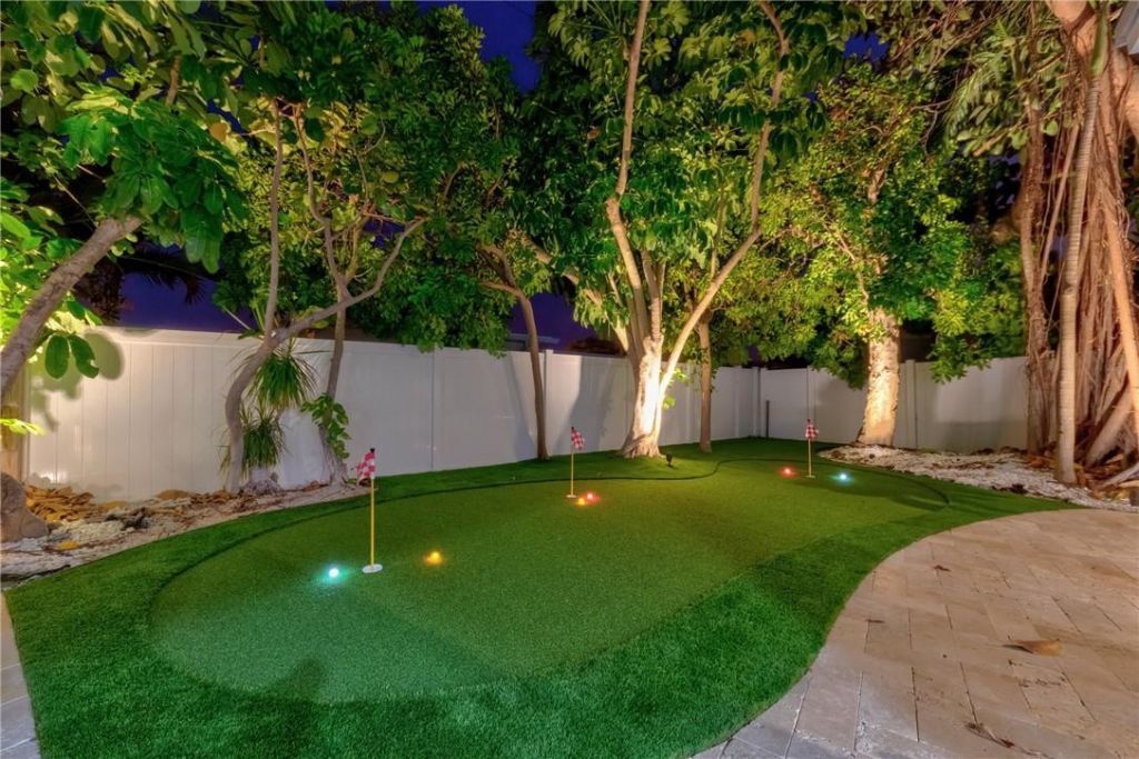 1800 SE Admirals Way, Fort Lauderdale, FL 33316 Photo