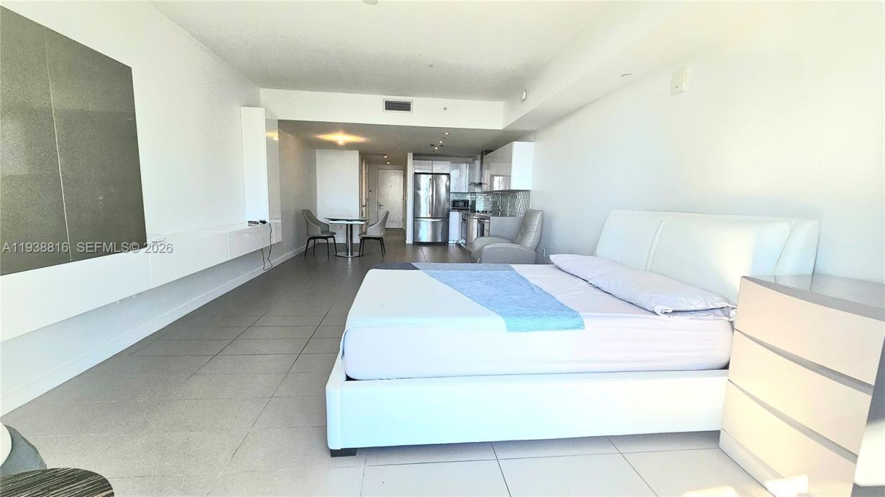 1600 NE 1st Ave , Unit 1903, Miami, FL 33132 Photo