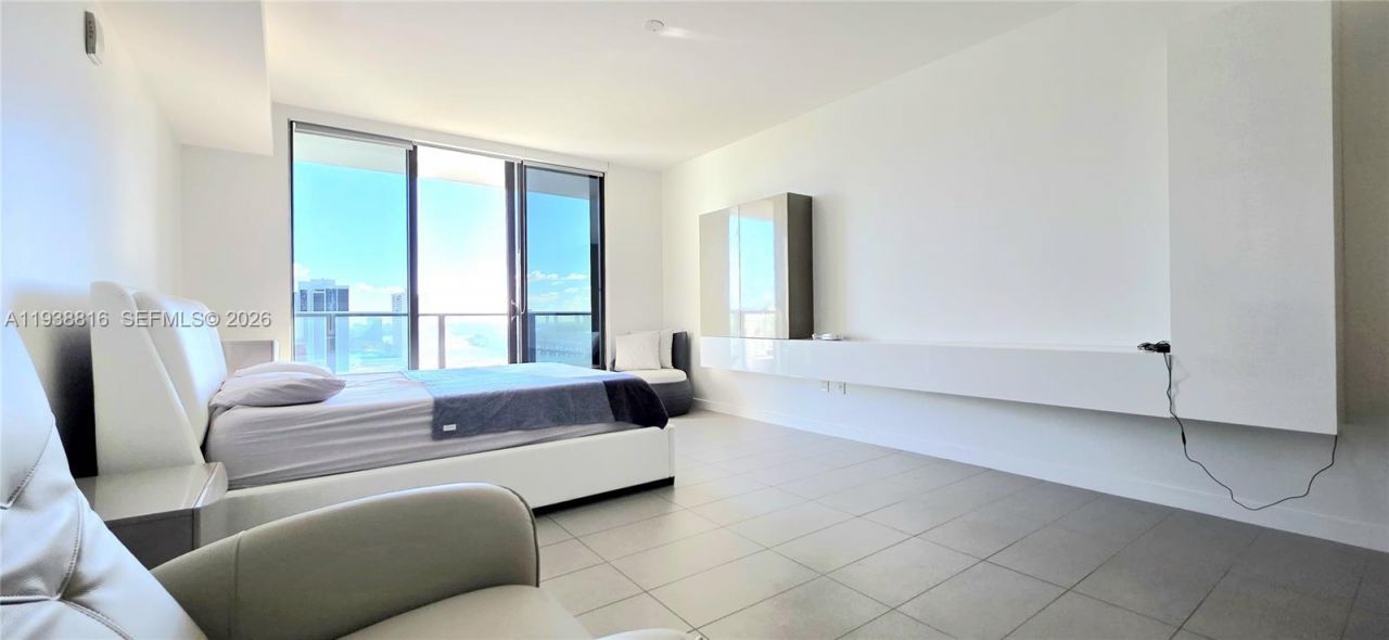1600 NE 1st Ave, Unit 1903, Miami, FL 33132 Photo