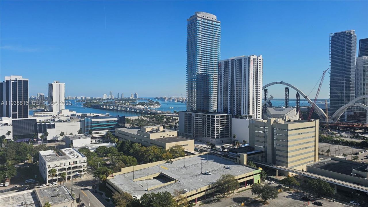 1600 NE 1st Ave, Unit 1903, Miami, FL 33132 Photo