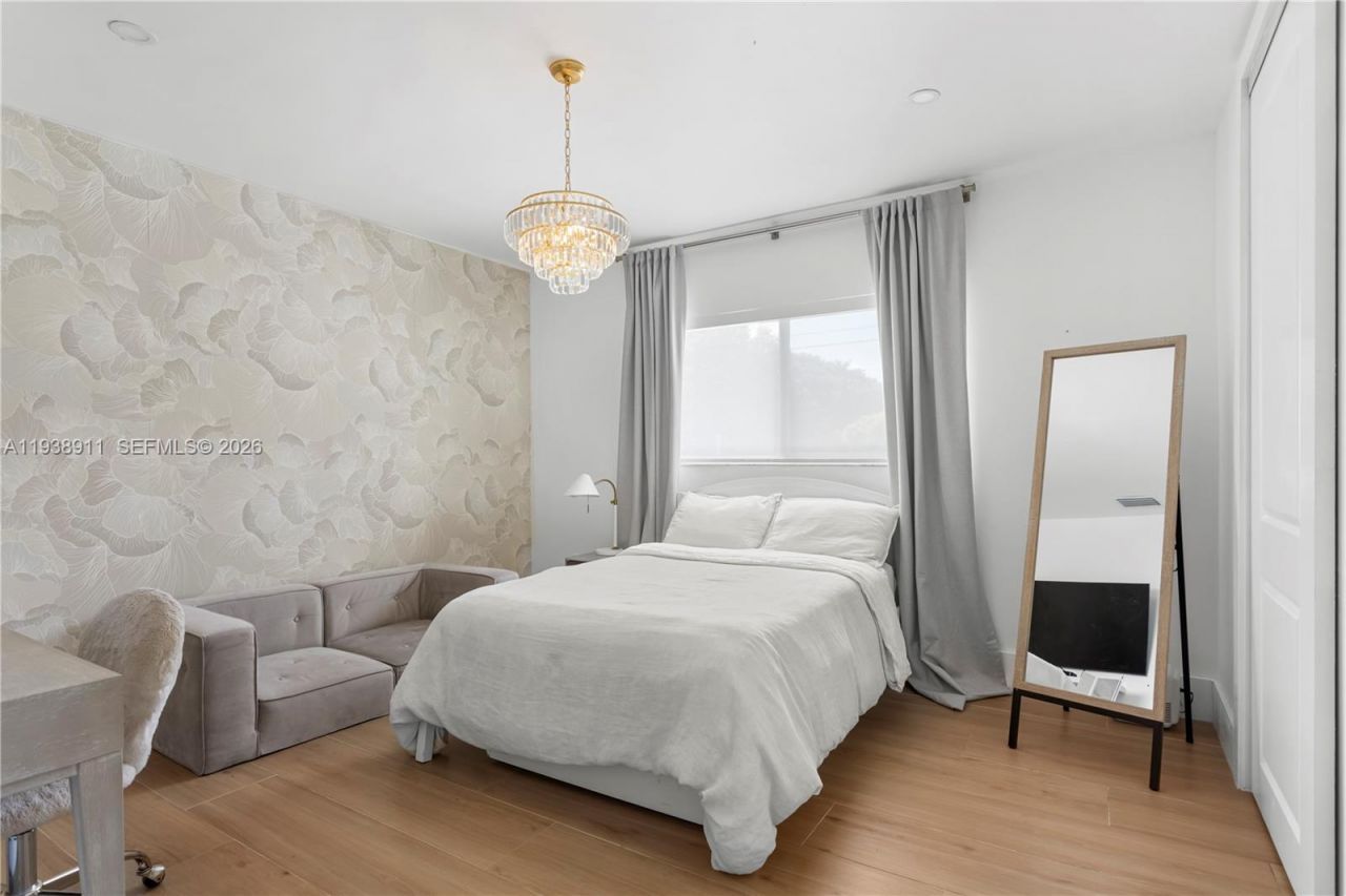 7825 SW 72nd Ave, Miami, FL 33143 Photo