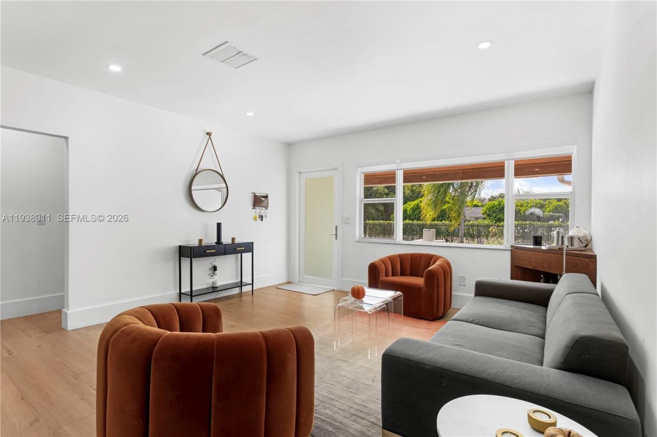 7825 SW 72nd Ave, Miami, FL 33143 Photo