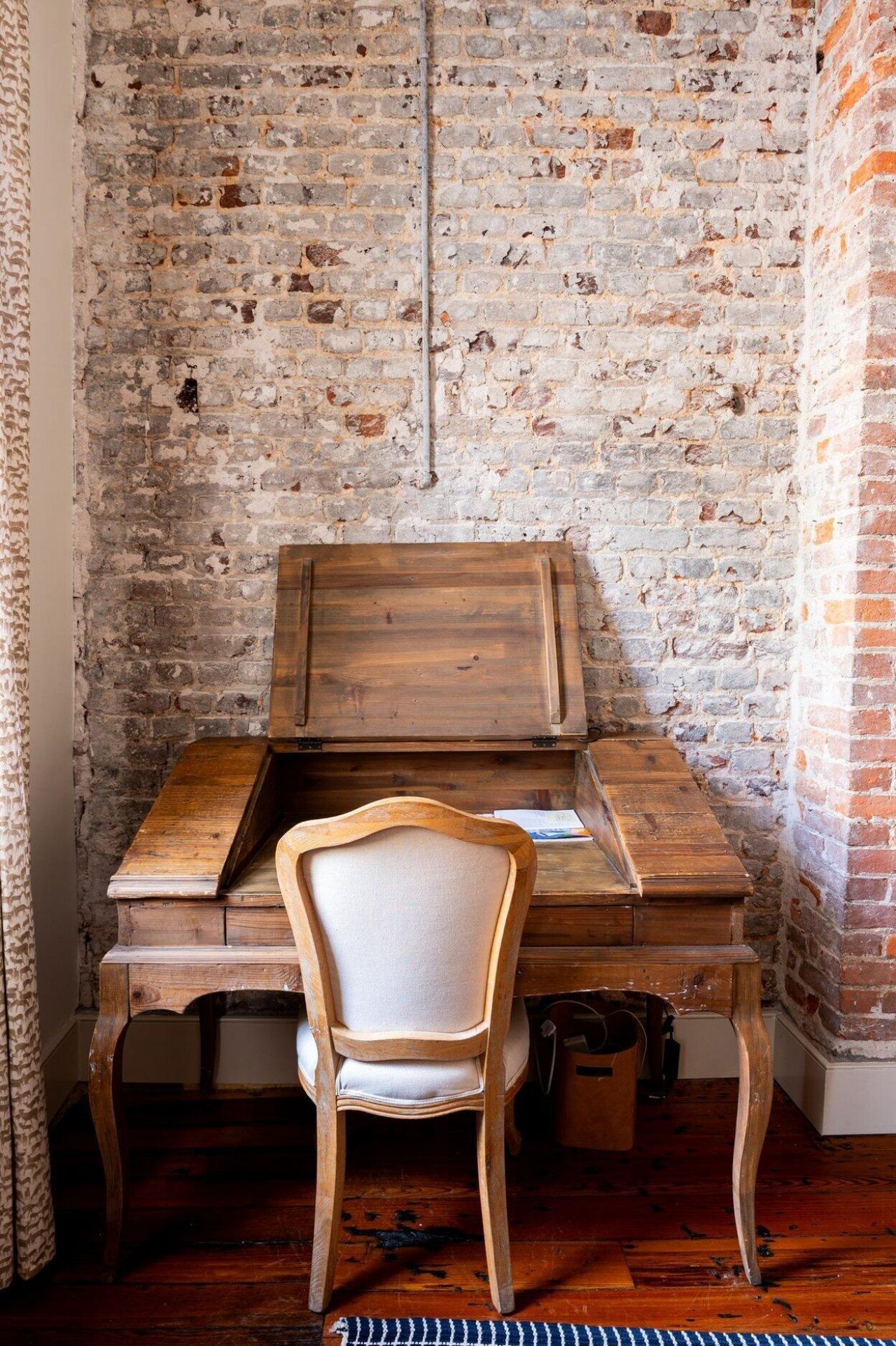 21 Broad Street Photo 10