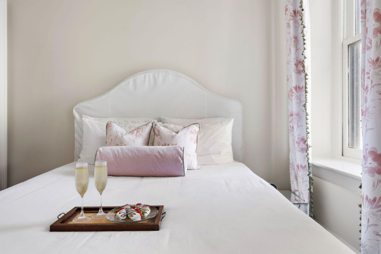 21 Broad Street Photo 22