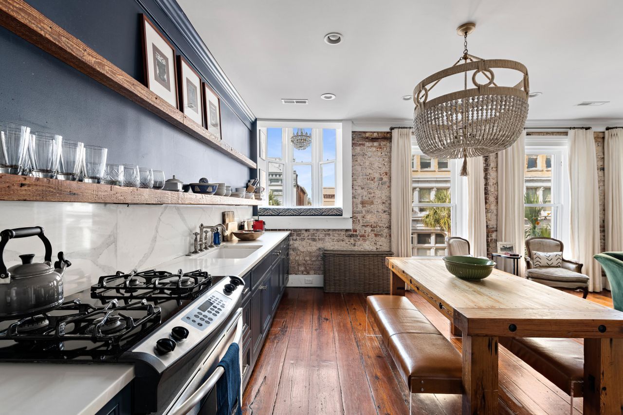 21 Broad Street Photo 39