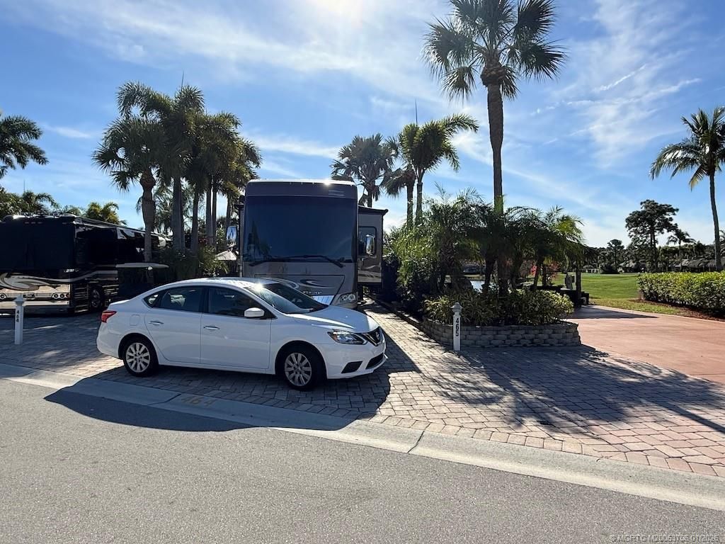 464 NW Sandtrap Lane, Port Saint Lucie, FL 34986 Photo
