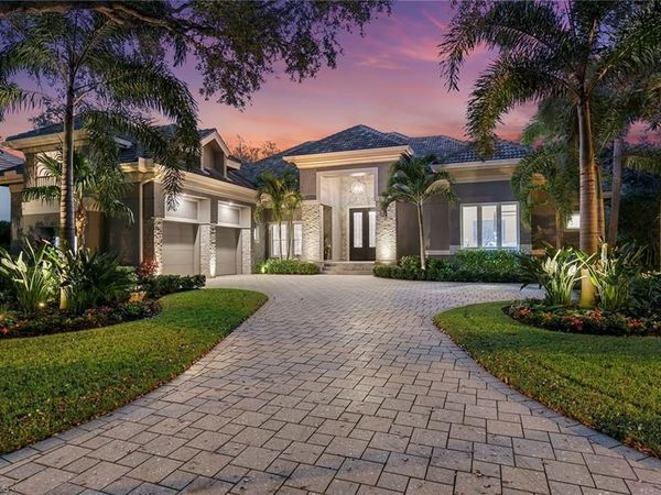 927 Barcarmil WAY, NAPLES, FL 34110