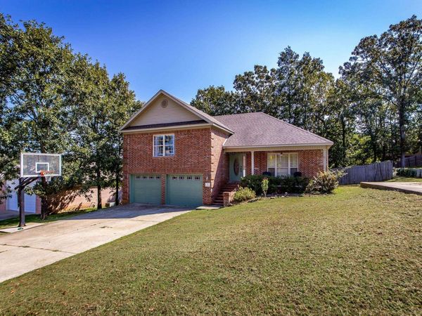 21 Clearwater Lane, Cabot, AR 72023