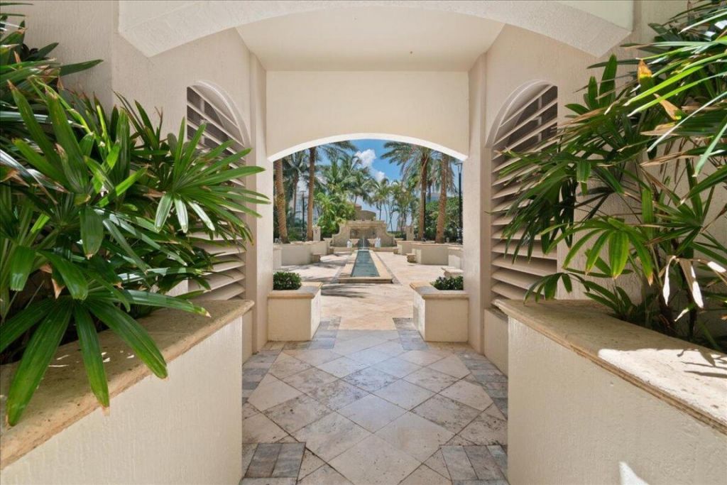 801 S Olive Avenue, Unit 601, West Palm Beach, FL 33401 Photo