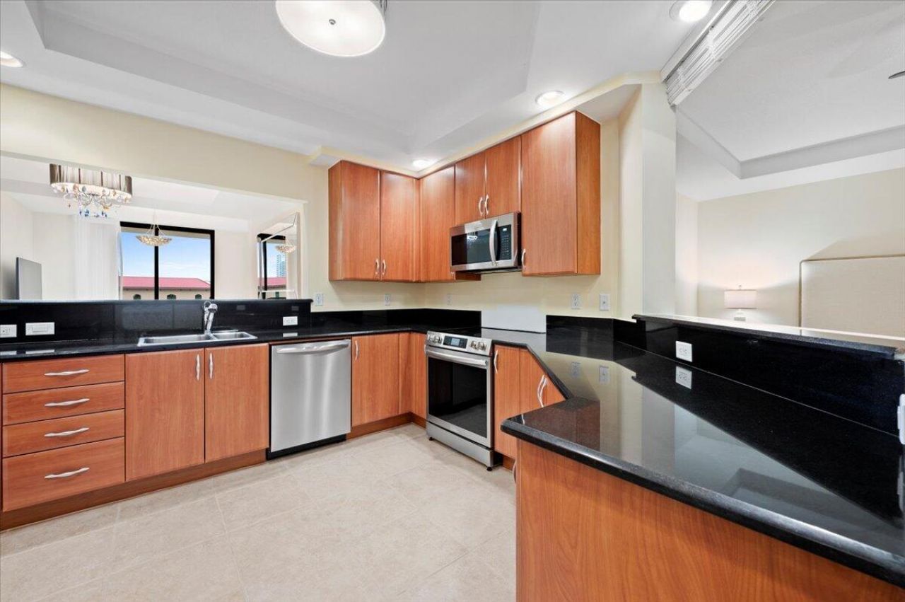 801 S Olive Avenue, Unit 601, West Palm Beach, FL 33401 Photo