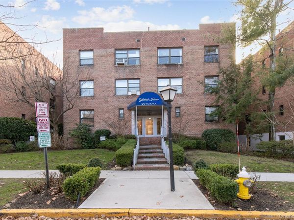 90 SCHENCK Avenue, Unit 3P, Great Neck, NY 11021