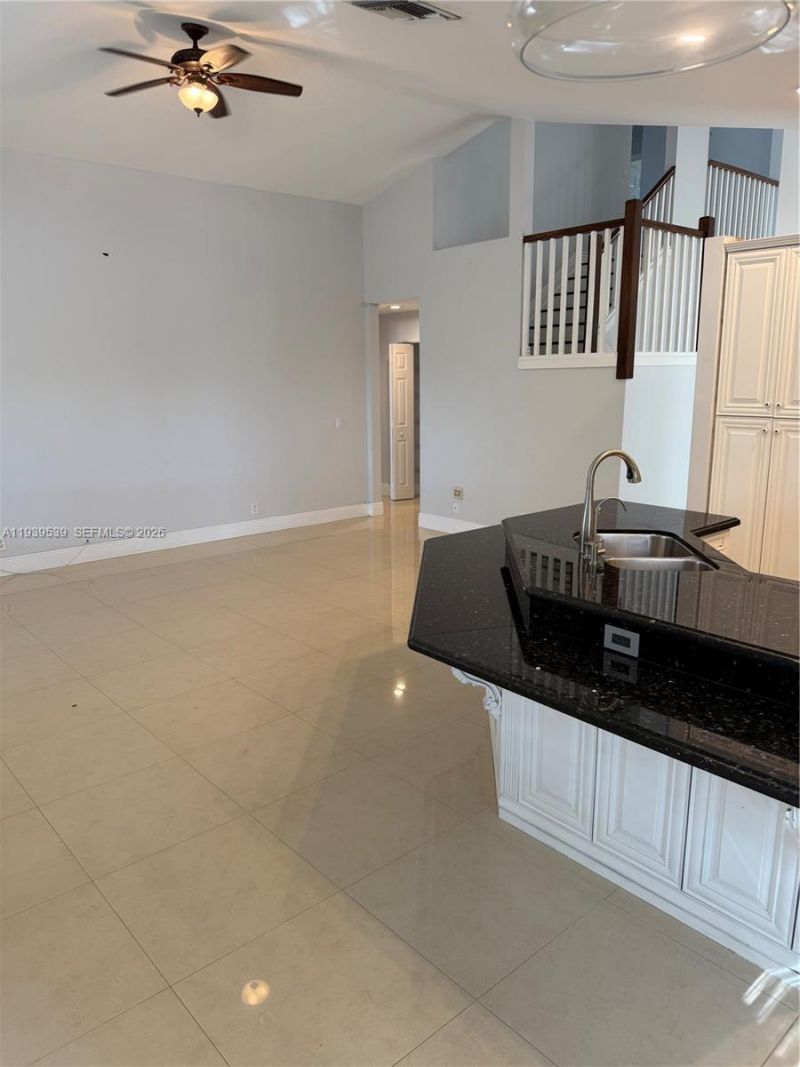 1552 NW 135th Ave , Pembroke Pines, FL 33028 Photo