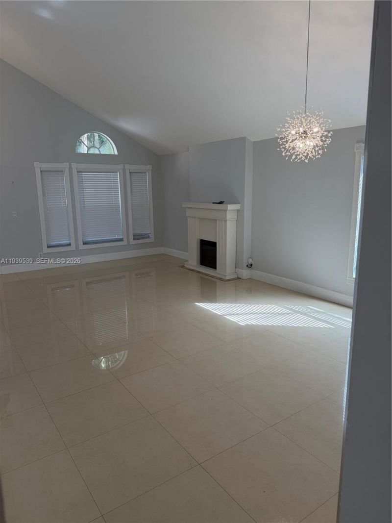 1552 NW 135th Ave , Pembroke Pines, FL 33028 Photo