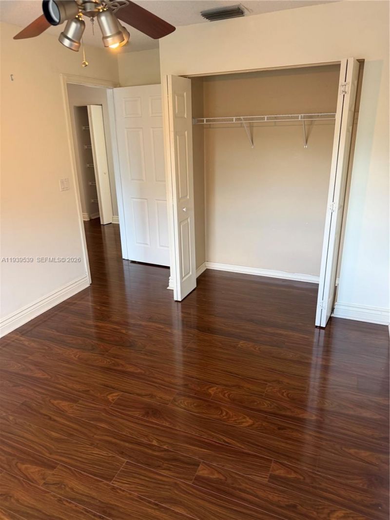 1552 NW 135th Ave , Pembroke Pines, FL 33028 Photo