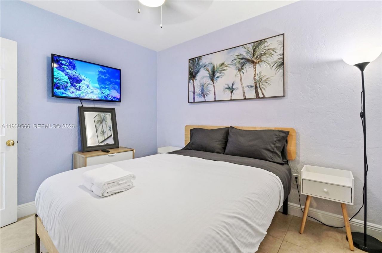 5841 SW 58th Ter, South Miami, FL 33143 Photo