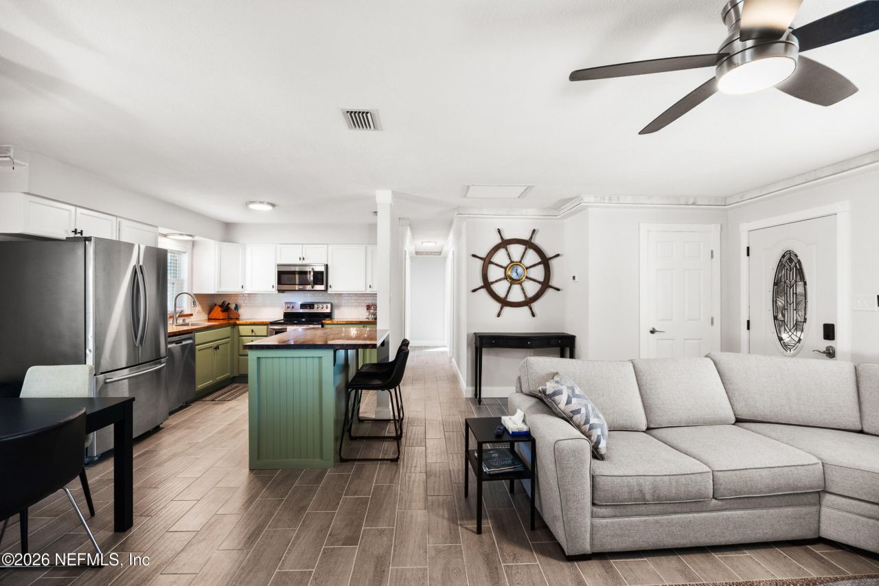 17 Palm Drive, Yankeetown, FL 34498 Photo