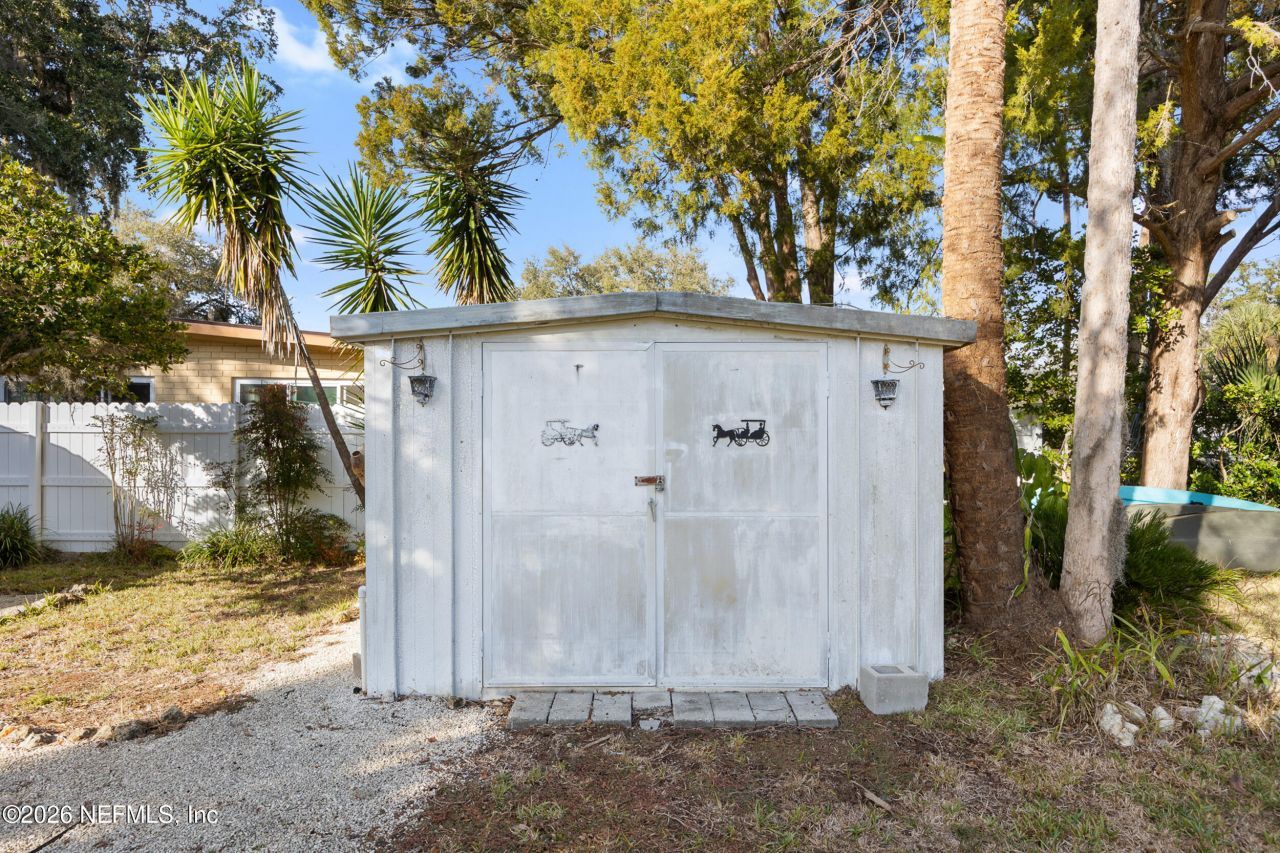 17 Palm Drive, Yankeetown, FL 34498 Photo