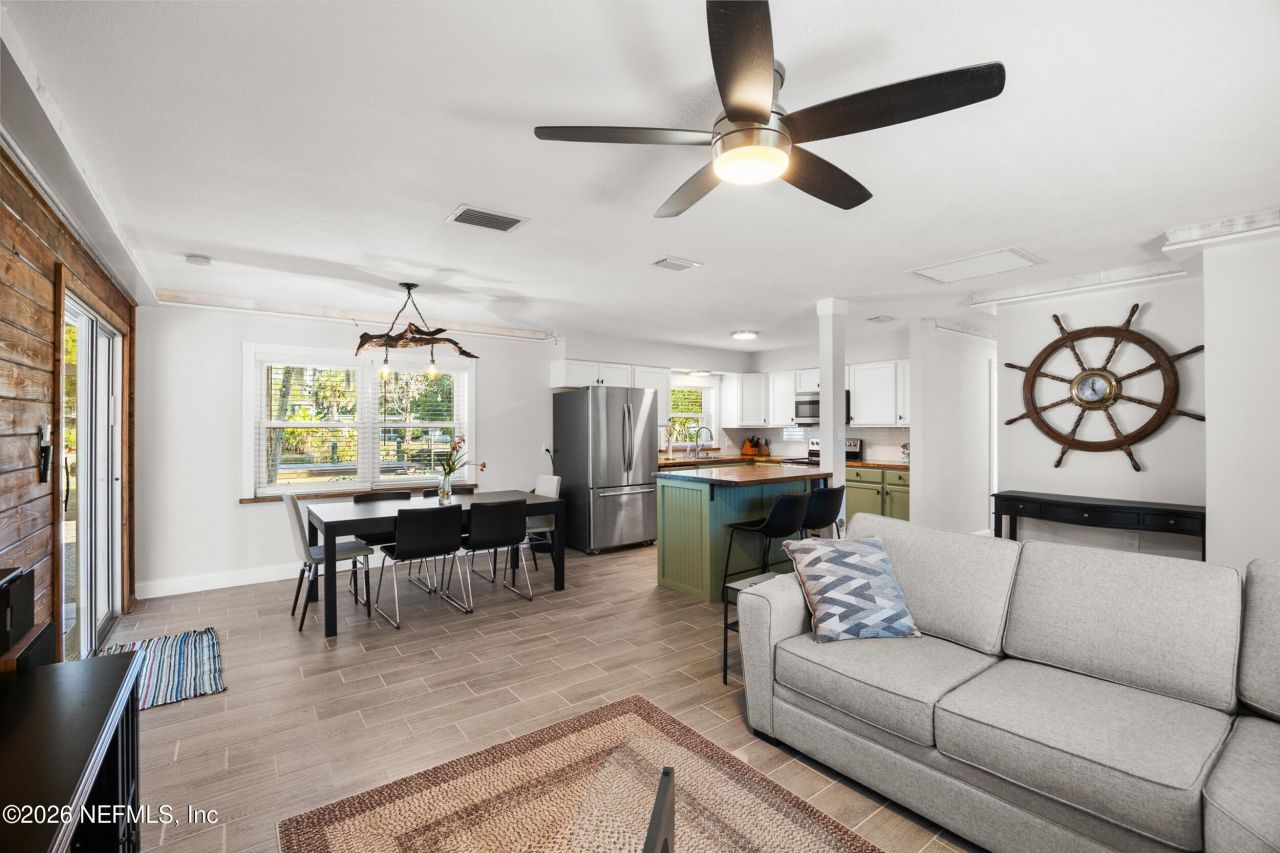 17 Palm Drive, Yankeetown, FL 34498 Photo