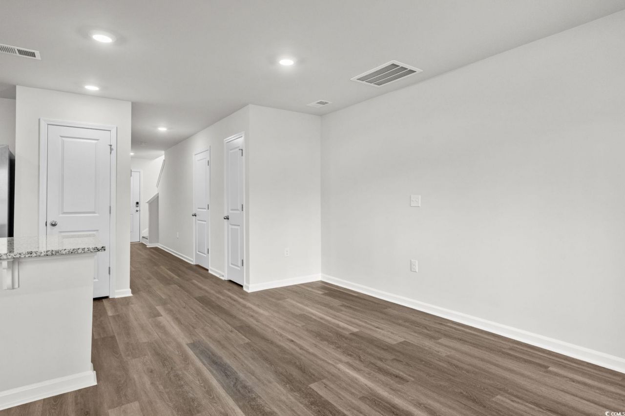 612 Golden Resin Rd Photo 10