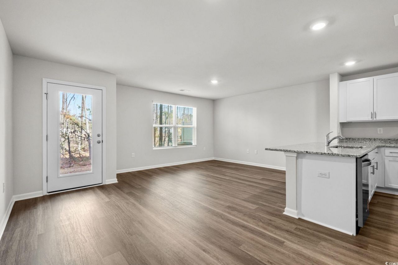 612 Golden Resin Rd Photo 11