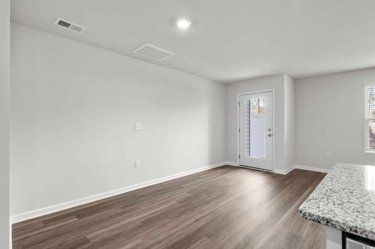 612 Golden Resin Rd Photo 18