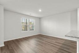 612 Golden Resin Rd photo 4