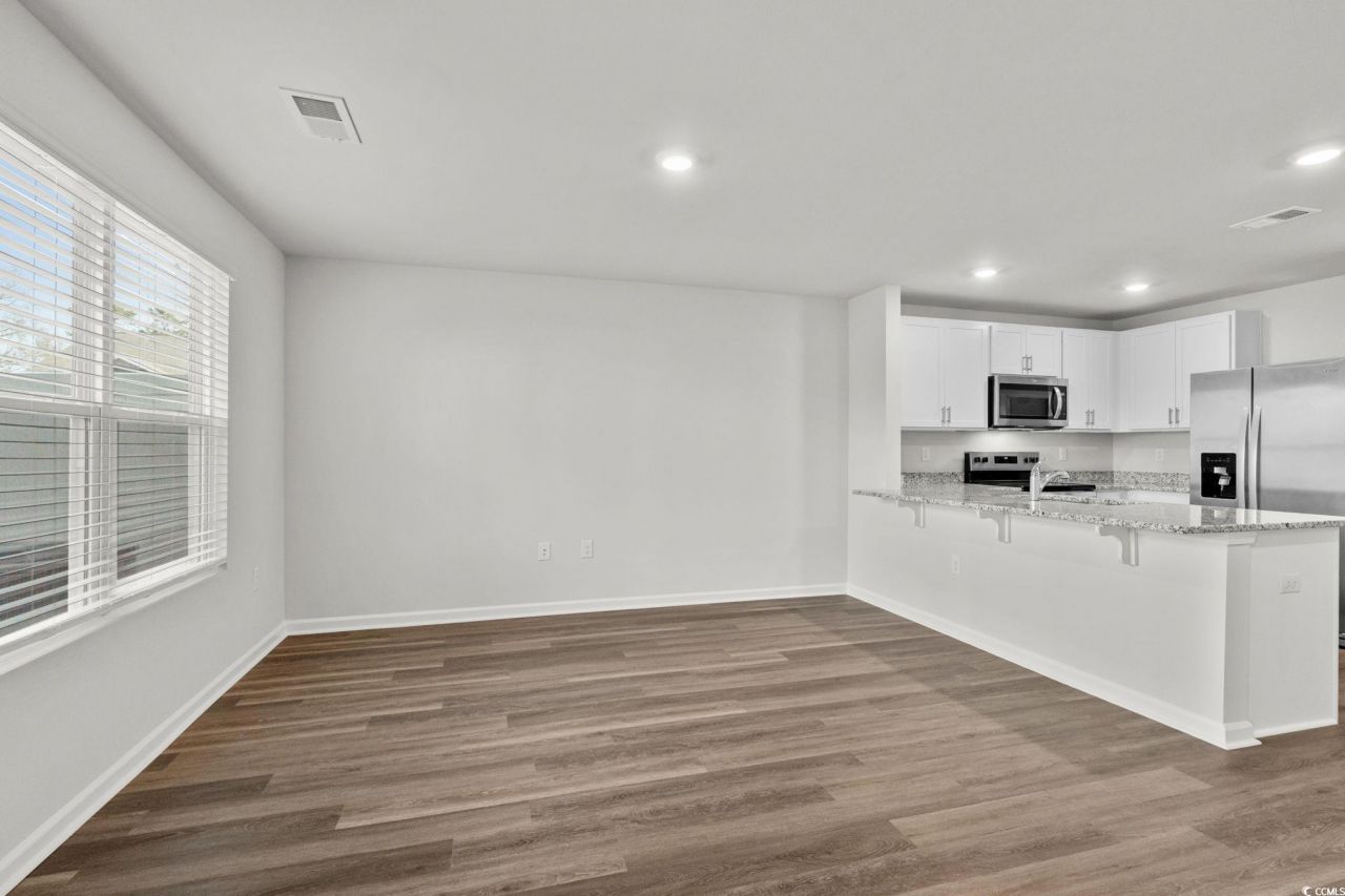 612 Golden Resin Rd Photo 7