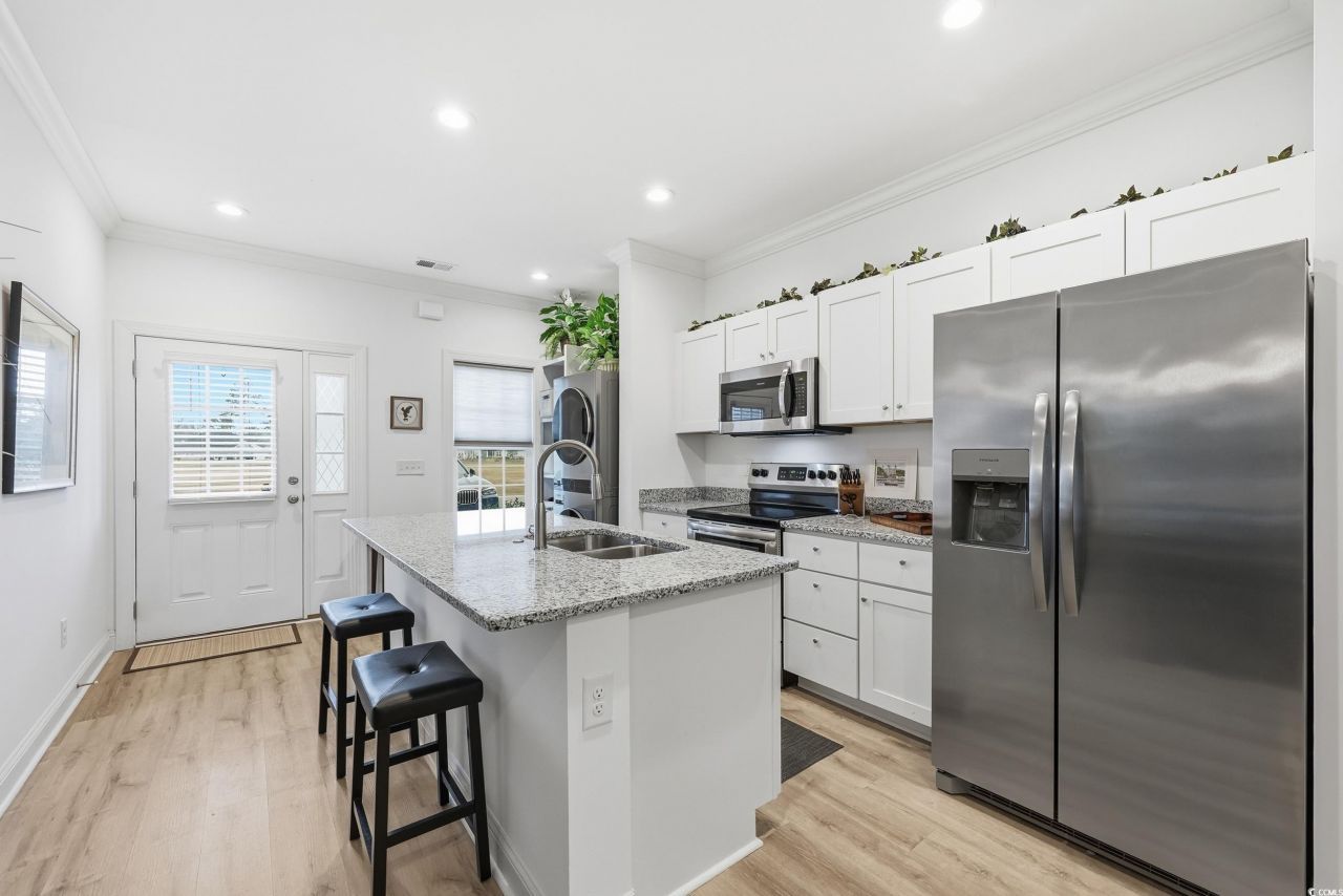 116 Kingsbury Loop Photo 9