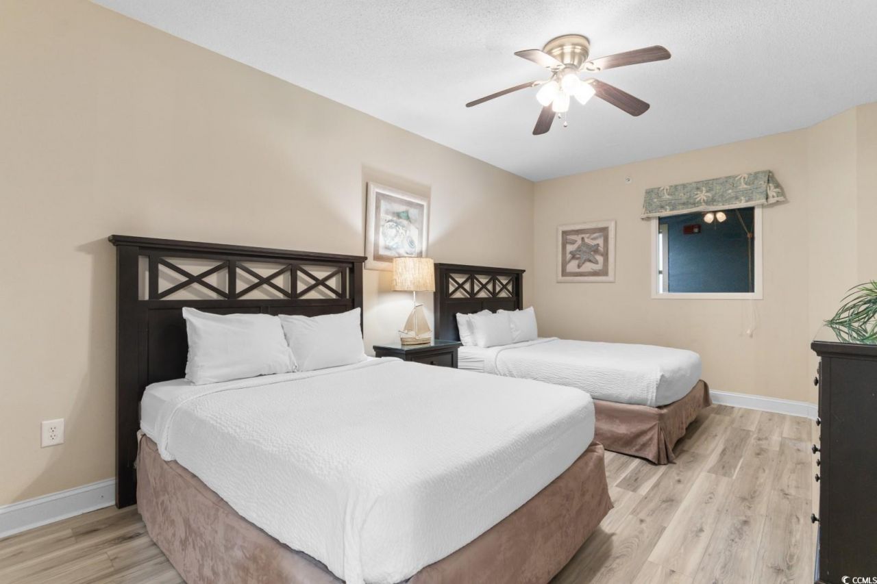 100 North Beach Blvd. Photo 18