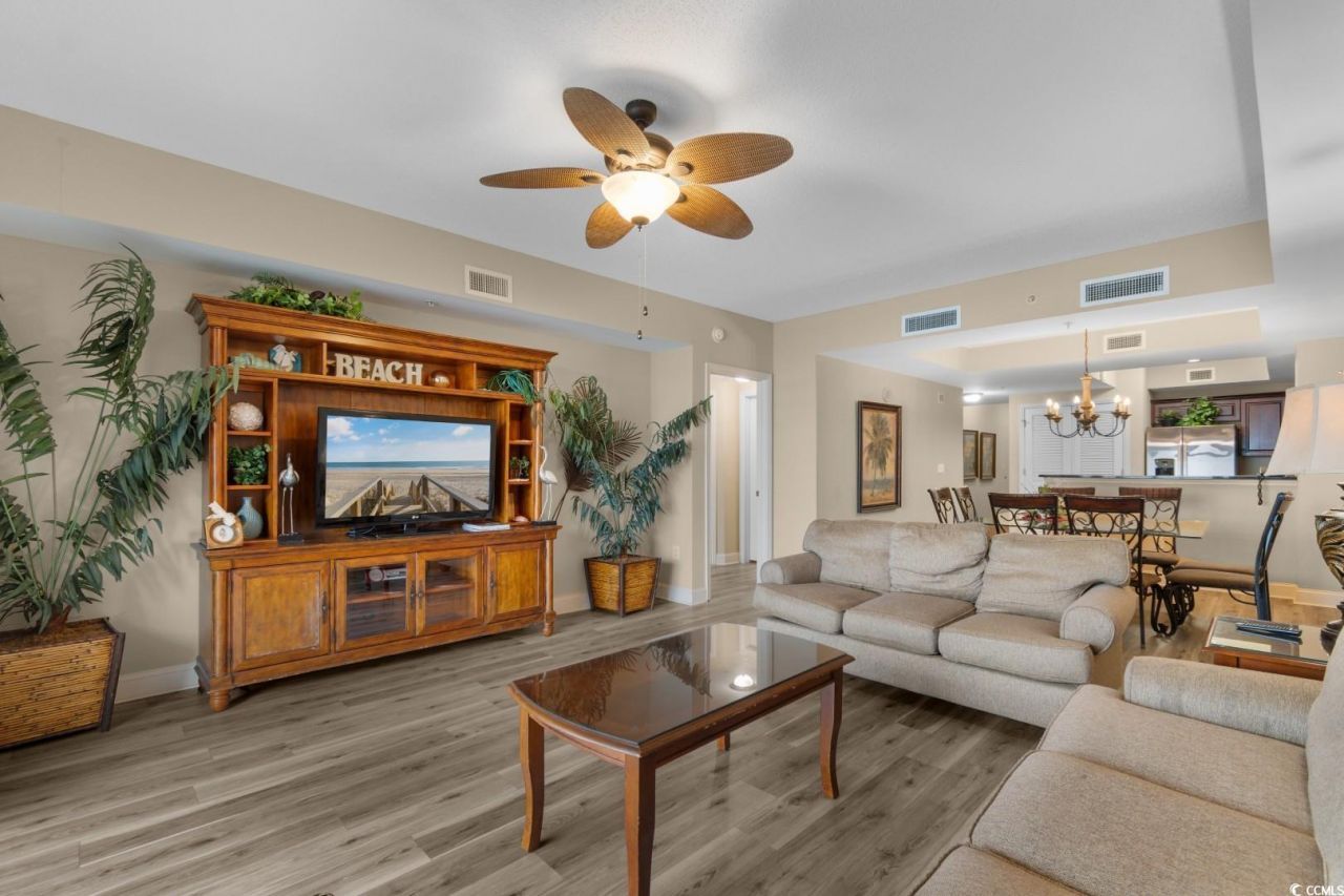 100 North Beach Blvd. Photo 8