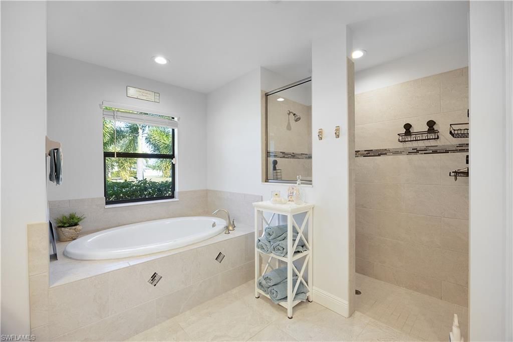 164 SE 23rd St, Cape Coral, FL 33990 Photo