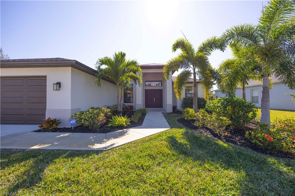 164 SE 23rd St, Cape Coral, FL 33990 Photo