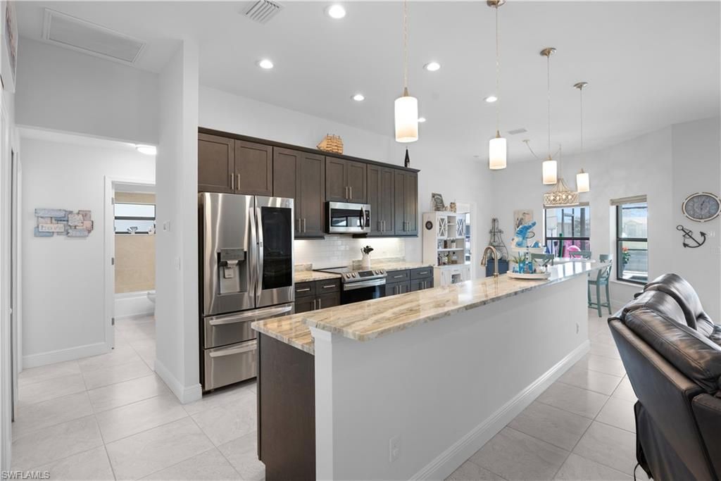 164 SE 23rd St, Cape Coral, FL 33990 Photo