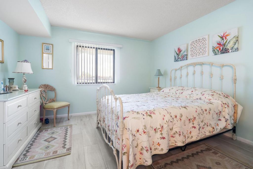 901 Seafarer Circle, Unit 306, Jupiter, FL 33477 Photo