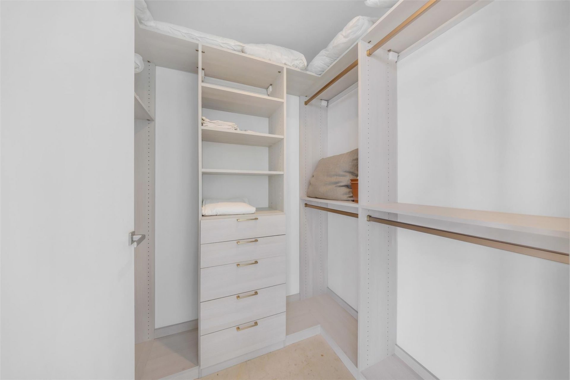 8701 Collins Avenue, Unit 701, Miami Beach, FL 33154 Photo