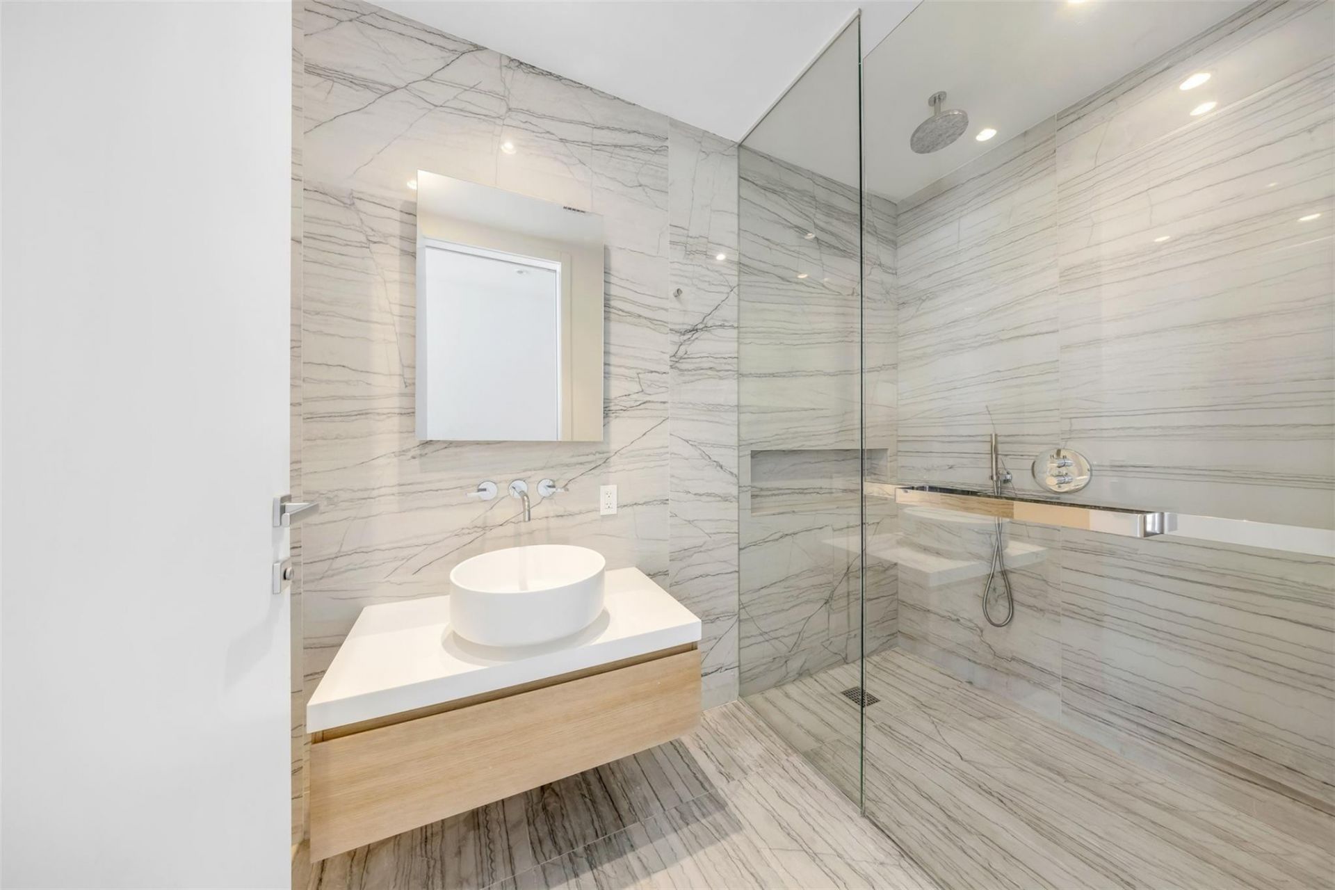 8701 Collins Avenue, Unit 701, Miami Beach, FL 33154 Photo