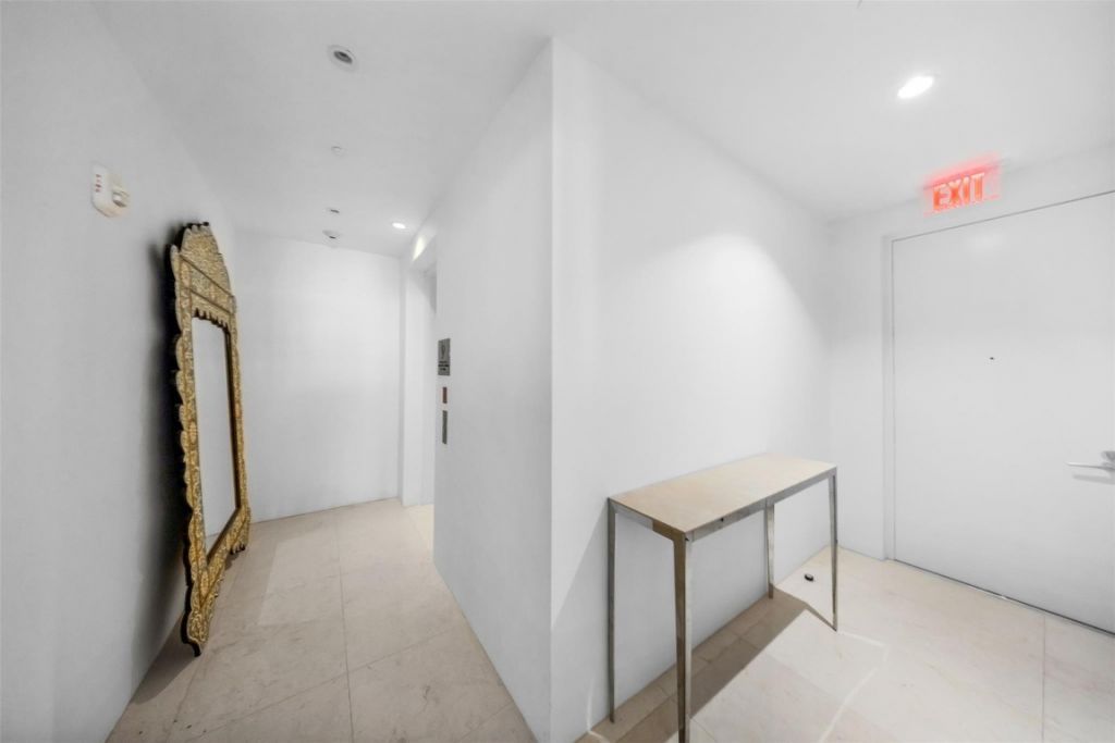 8701 Collins Avenue, Unit 701, Miami Beach, FL 33154 Photo
