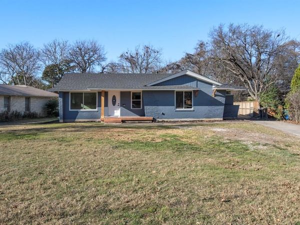 2205 Elmwood Boulevard, Dallas, TX 75224