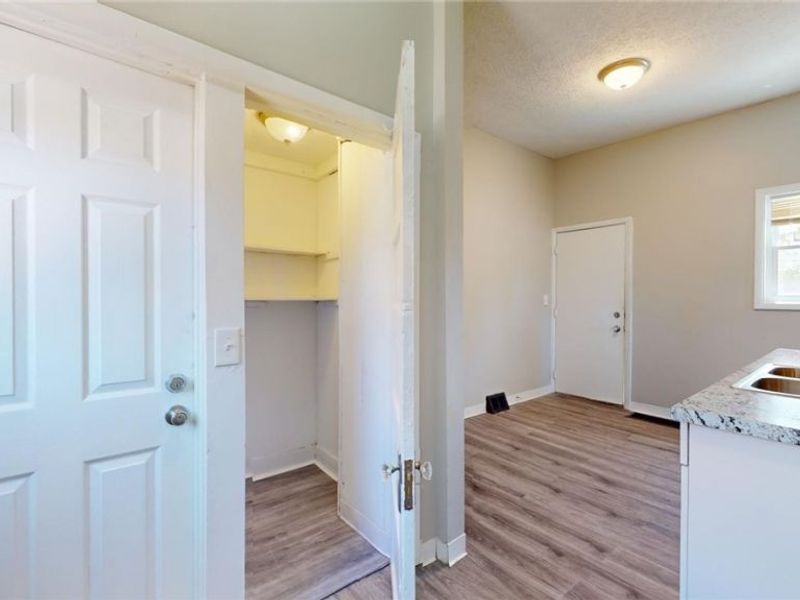 3411 W 49th Street, Cleveland, OH 44102 Photo 6