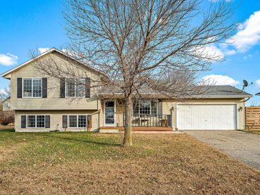 509 Lindsey Lane, Belle Plaine, MN 56011