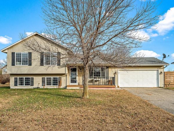 509 Lindsey Lane, Belle Plaine, MN 56011