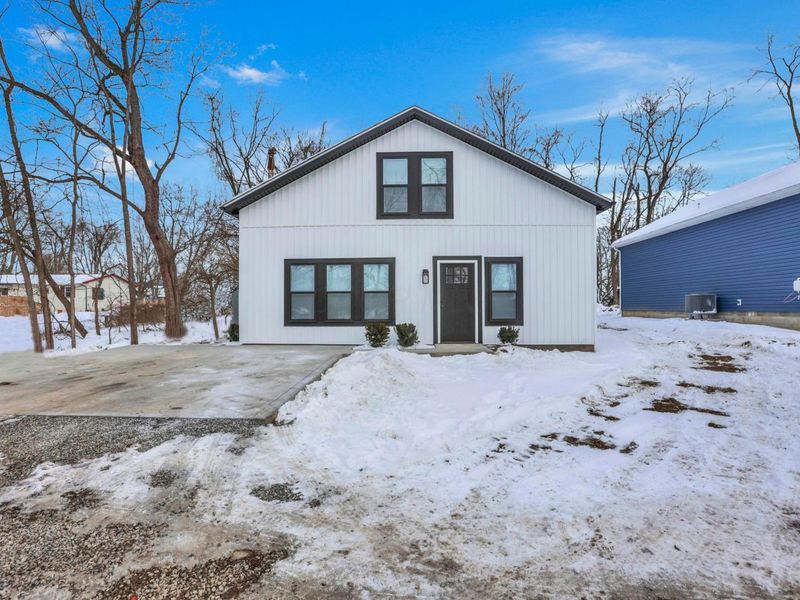 13118 Pine Road NE, Thornville, OH 43076 Photo 1